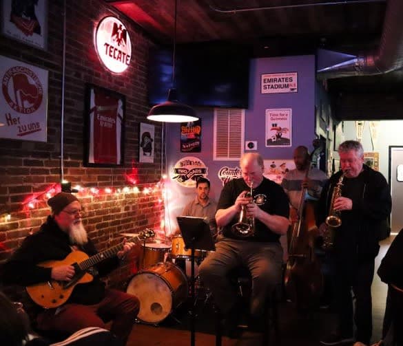 Saturday Jazz Jam ft. Aquintet