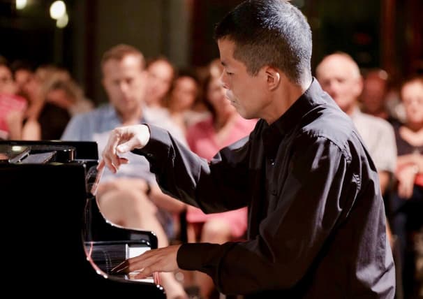 Wei-Yi Yang, Bach, and Schubert