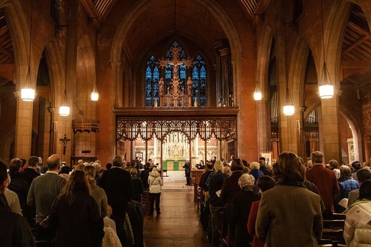 Requiem Mass with Yale Consort