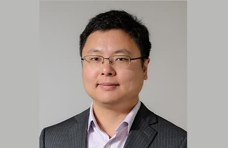 Polymers on Metal Nanoparticles: beyond Surface Capping to Active Interfaces