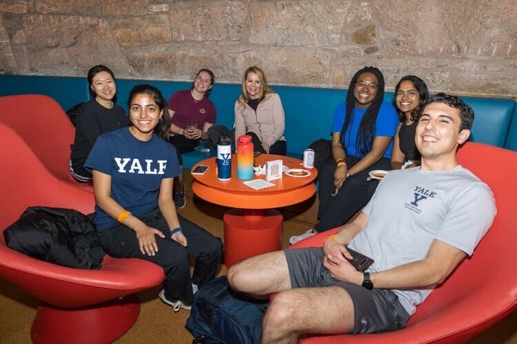 Move & Mingle for Graduate & Professional Students