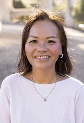Sophea Seng: “Weaving Buddhist Worlds: Cambodian Refugees, Religion, and Ksae in Italy”