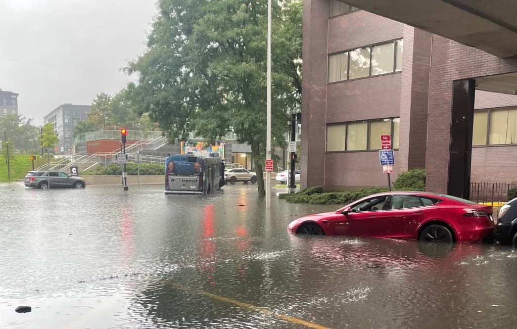 NHFD Rescues 16 People In Weekend Floods